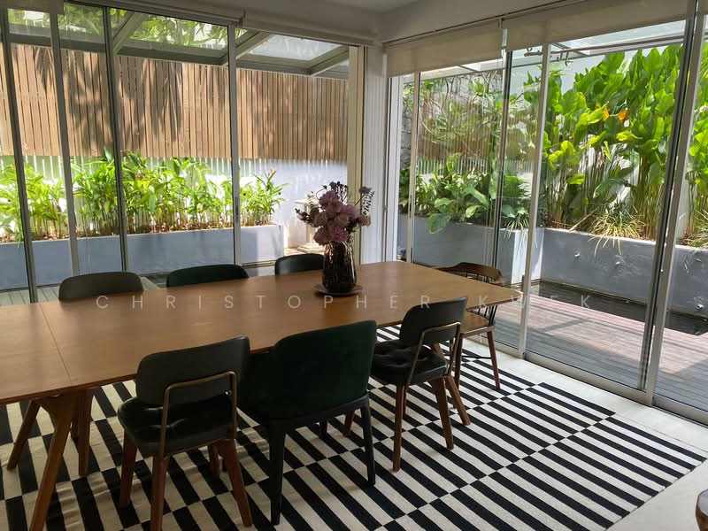 Garden View Estate, Conway Circle, 5 Bedrooms, 4,500 sqft, Semi-Detached House For Rent, by Christopher Kwek, 500120997 - Dining Room - PropertyGuru.com.sg