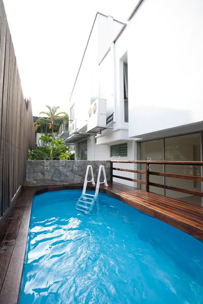 Garden View Estate, Conway Circle, 5 Bedrooms, 4,500 sqft, Semi-Detached House For Rent, by Christopher Kwek, 500120997 - Exterior - PropertyGuru.com.sg