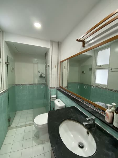 The Floravale, 242 Westwood Avenue, 3 Bedrooms, 1,313 sqft, Executive Condominium For Rent, by Steven Choo, 500121002 - Bathroom - PropertyGuru.com.sg