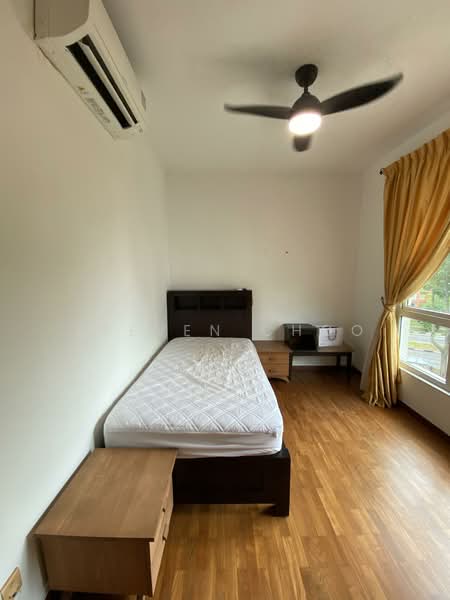 The Floravale, 242 Westwood Avenue, 3 Bedrooms, 1,313 sqft, Executive Condominium For Rent, by Steven Choo, 500121002 - Bedroom - PropertyGuru.com.sg