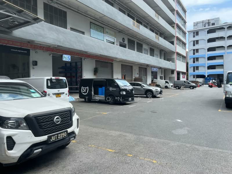 Shun Li Industrial Complex, 705 Sims Drive, 1,658 sqft, Light Industrial (B1) For Rent, by Watson Poh, 500121005 - Exterior - CommercialGuru.com.sg