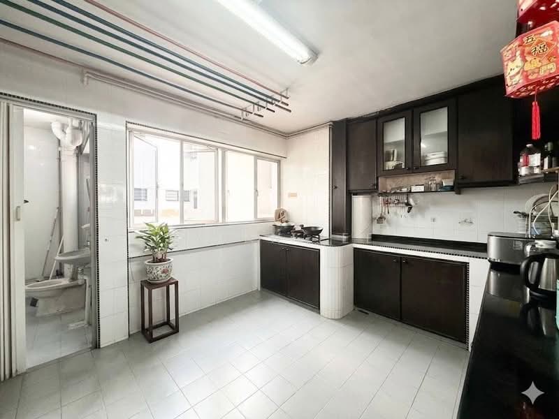 641 Yishun Street 61, 641 Yishun Street 61, 3 Bedrooms, 979 sqft, HDB Flat For Sale, by Dylan Lee, 500121014 - Kitchen - PropertyGuru.com.sg