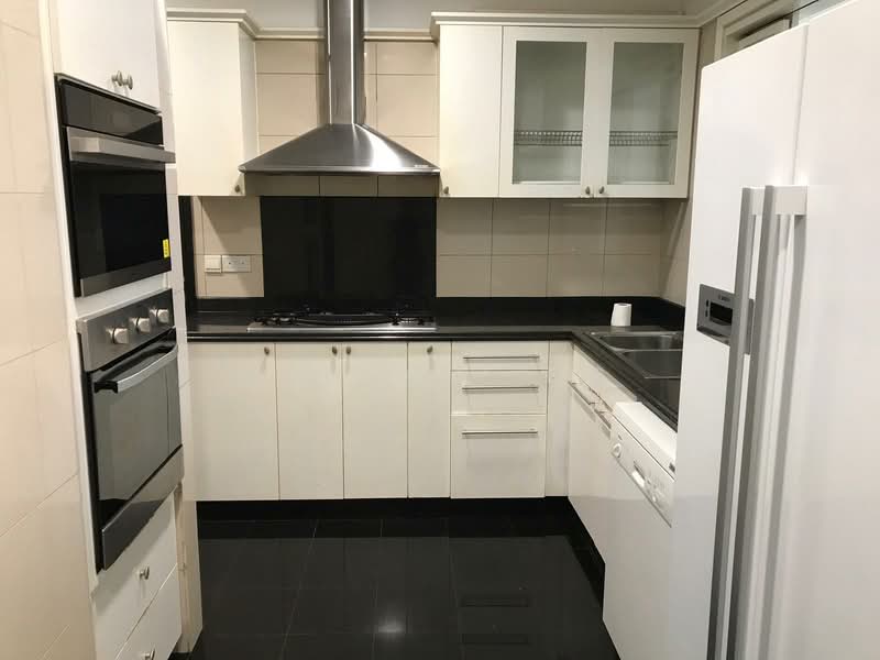 Cairnhill / Orchard Condo 1km ACS ☎️ 8321.8433, , 4 Bedrooms, 2,497 sqft, Condominium For Rent, by Yee Wei Ng, 500121025 - Kitchen - PropertyGuru.com.sg
