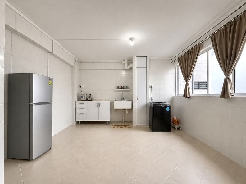 193 Bishan Street 13, 193 Bishan Street 13, 2 Bedrooms, 689 sqft, HDB Flat For Sale, by Kevin Ong, 500121034 - Kitchen - PropertyGuru.com.sg