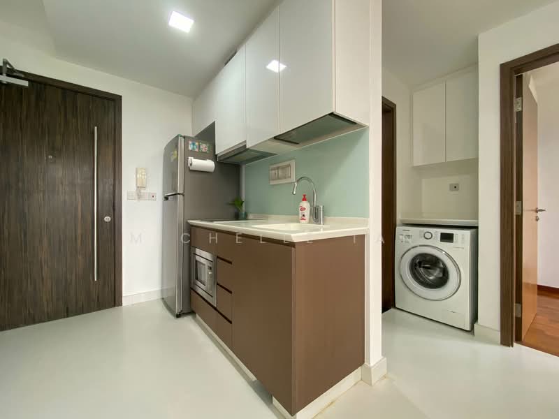 Kensington Square, 2 Jalan Lokam, 2 Bedrooms, 614 sqft, Apartment For Sale, by Michelle Tan, 500121064 - Kitchen - PropertyGuru.com.sg