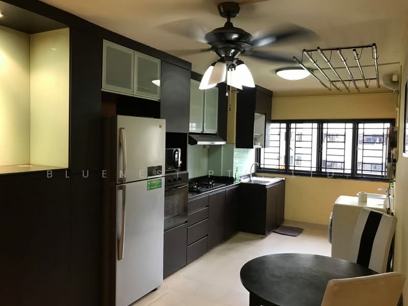 60 Telok Blangah Heights, 60 Telok Blangah Heights, 3 Bedrooms, 871 sqft, HDB Flat For Sale, by KENNETH CHUA, 500121066 - Kitchen - PropertyGuru.com.sg