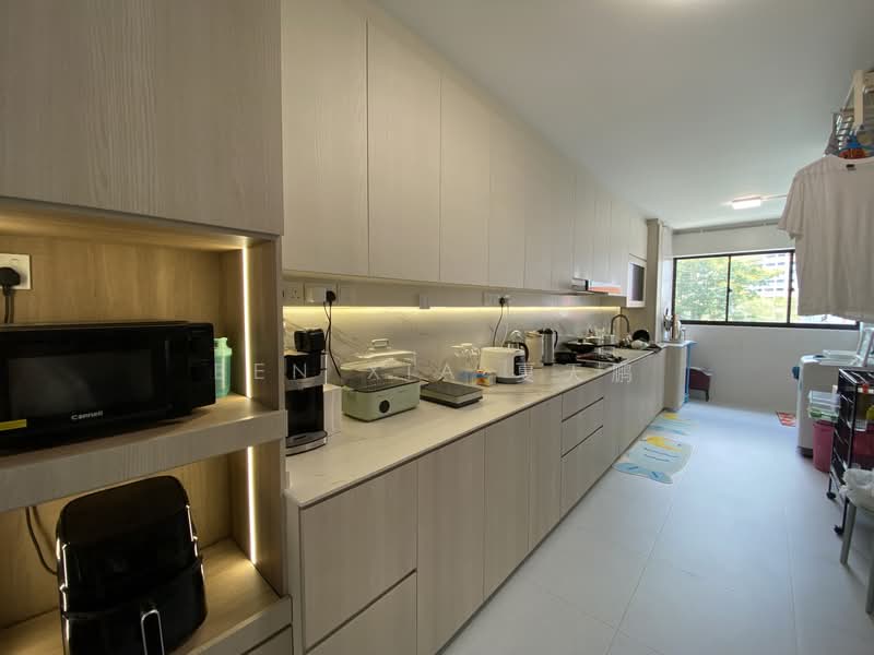 407 Fajar Road, 407 Fajar Road, Room Rental, 120 sqft, HDB Flat For Rent, by Ben XIA 夏天鹏, 500121087 - Kitchen - PropertyGuru.com.sg