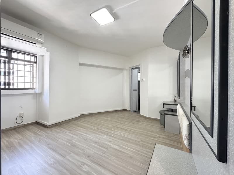 3 Joo Chiat Road, 3 Joo Chiat Road, 3 Bedrooms, 1,173 sqft, HDB Flat For Sale, by Lilian Huang 黄丽莲, 500121111 - Master Bedroom - PropertyGuru.com.sg