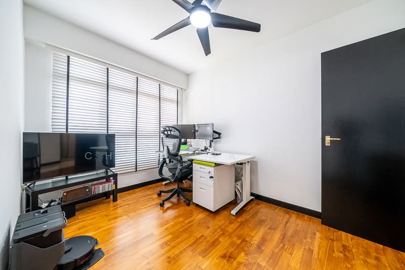 666A Punggol Drive, 666A Punggol Drive, 3 Bedrooms, 1,001 sqft, HDB Flat For Sale, by Christina Tan, 500121114 - Study - PropertyGuru.com.sg