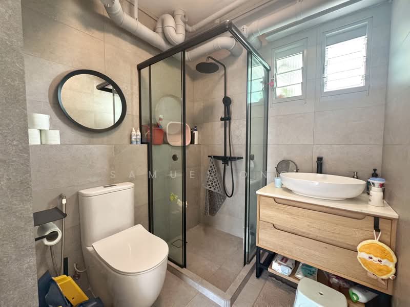 326D Anchorvale Road, 326D Anchorvale Road, 3 Bedrooms, 990 sqft, HDB Flat For Sale, by Samuel Ong, 500121118 - Common Bathroom - PropertyGuru.com.sg