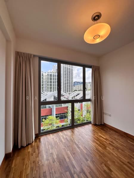 Woodhaven, 77 Woodgrove Avenue, 3 Bedrooms, 1,173 sqft, Condominium For Sale, by Raymond Fu, 500121120 - Common bedroom - PropertyGuru.com.sg
