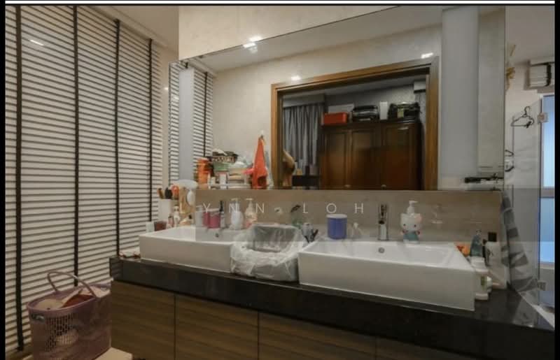 ⭐️Sea View Bungalow for Sale⭐️, Wak Hassan Drive, 8 Bedrooms, 8,442 sqft, Detached House For Sale, by Lynn Loh, 500121125 - Bathroom - PropertyGuru.com.sg