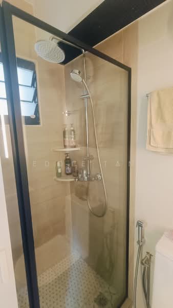 157C Rivervale Crescent, 157C Rivervale Crescent, 3 Bedrooms, 1,206 sqft, HDB Flat For Sale, by Eddie Tan, 500121130 - Bathroom - PropertyGuru.com.sg