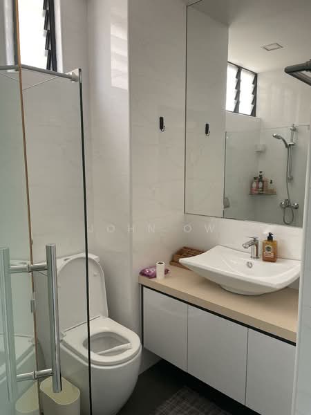 Avon Park, 1 Youngberg Terrace, 4 Bedrooms, 2,174 sqft, Condominium For Sale, by John Ow, 500121132 - Bathroom - PropertyGuru.com.sg