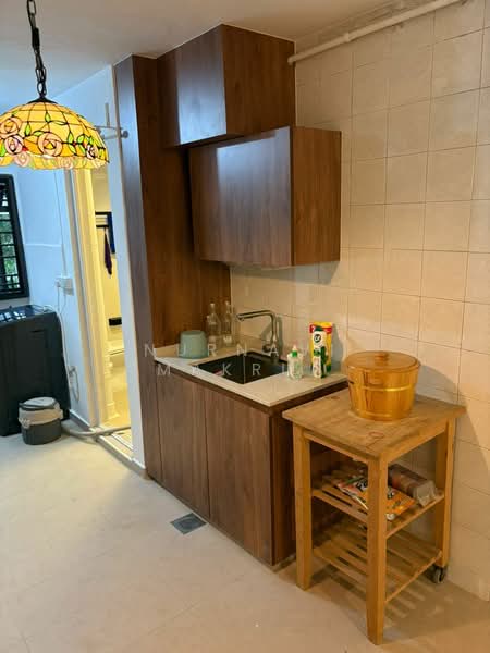 101 Bedok North Avenue 4, 101 Bedok North Avenue 4, 1 Bedroom, 484 sqft, HDB Flat For Sale, by Nurnavi Makruf, 500121145 - Kitchen - PropertyGuru.com.sg