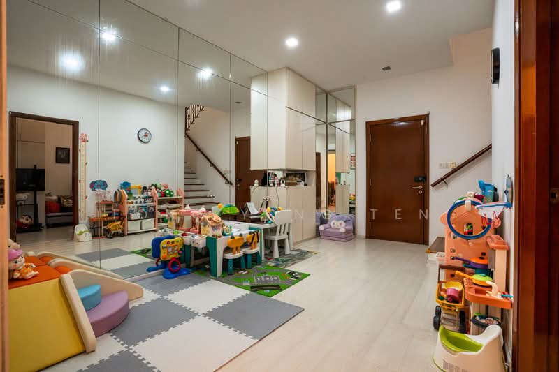 Horizon Green, Ang Mo Kio Avenue 2, 6 Bedrooms, 3,197 sqft, Cluster House For Sale, by Fong Yong Ten, 500121146 - PropertyGuru.com.sg