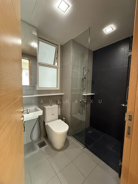 Vacanza @ East, 48 Lengkong Tujoh, 2 Bedrooms, 840 sqft, Condominium For Sale, by Lavena Xu, 500121148 - Bathroom - PropertyGuru.com.sg