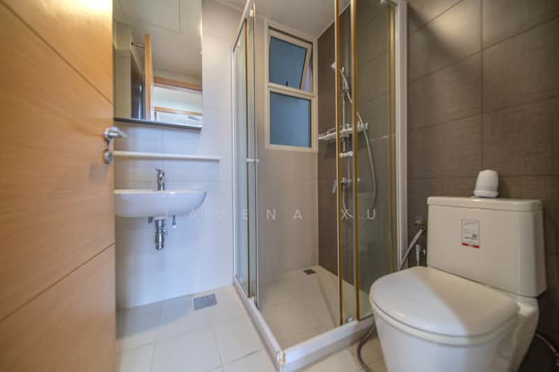 Vacanza @ East, 48 Lengkong Tujoh, Eunos / Geylang / Paya Lebar, 2 Bedrooms, 840 sqft, Condominium For Sale, by Lavena Xu, 500121148 - Common Bathroom - PropertyGuru.com.sg