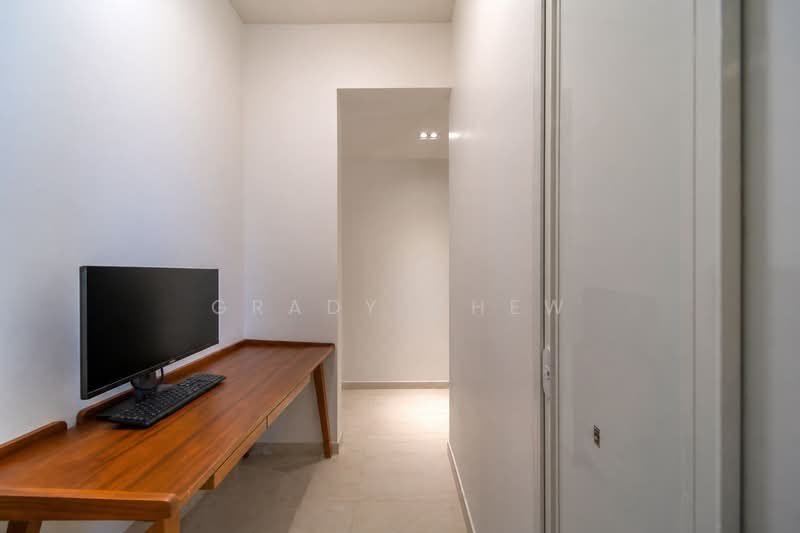 The Florence Residences, 81 Hougang Avenue 2, 3 Bedrooms, 1,076 sqft, Condominium For Sale, by Grady Chew, 500121160 - Corridor - PropertyGuru.com.sg