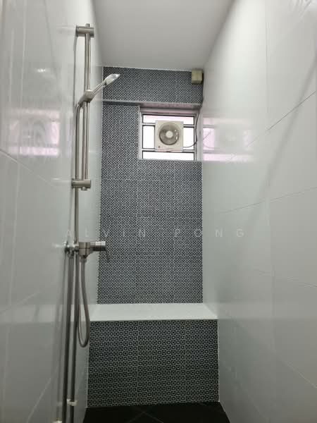 145 Bedok Reservoir Road, 145 Bedok Reservoir Road, Room Rental, 180 sqft, HDB Flat For Rent, by Alvin Pong, 500121167 - Bathroom - PropertyGuru.com.sg