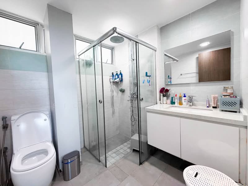 Neptune Court, 5 Marine Vista, 3 Bedrooms, 1,636 sqft, Apartment For Sale, by Siok Xue Qian, 500121169 - Bathroom - PropertyGuru.com.sg
