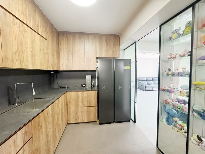 153C Bedok South Road, 153C Bedok South Road, 3 Bedrooms, 1,001 sqft, HDB Flat For Sale, by Lewis Ho, 500121170 - Kitchen - PropertyGuru.com.sg