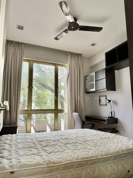 Kentish Lodge, 3 Oxford Road, 2 Bedrooms, 936 sqft, Apartment For Sale, by Brian Koh, 500121172 - Common Bedroom - PropertyGuru.com.sg