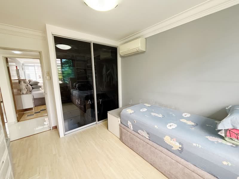 336 Woodlands Avenue 1, 336 Woodlands Avenue 1, 3 Bedrooms, 1,108 sqft, HDB Flat For Sale, by Nat Tjew, 500121173 - Bedroom - PropertyGuru.com.sg