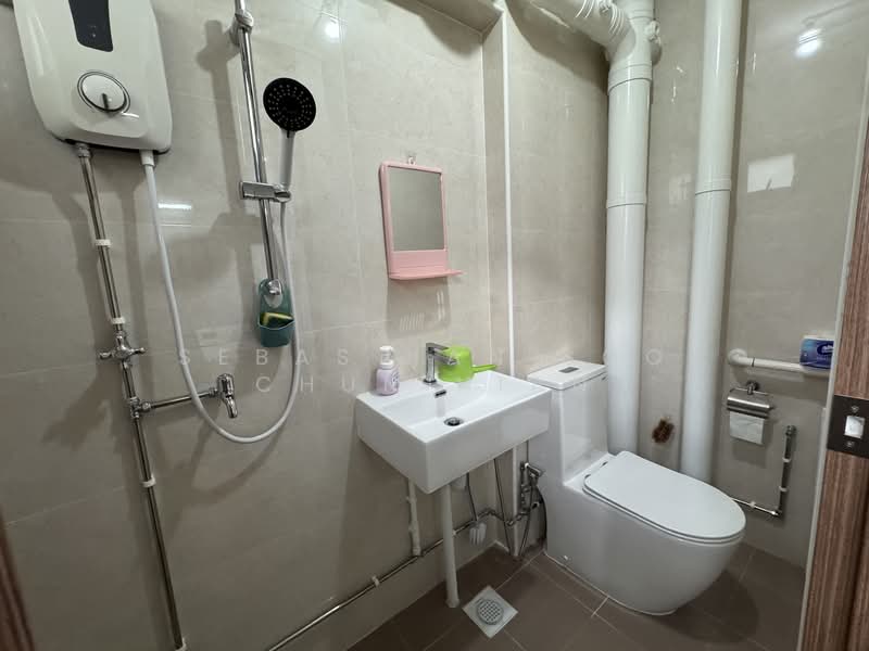 153 Yung Ho Road, 153 Yung Ho Road, 3 Bedrooms, 1,119 sqft, HDB Flat For Sale, by Sebastian Soo Chun Hian, 500121175 - Bathroom - PropertyGuru.com.sg