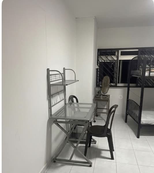 609 Ang Mo Kio Avenue 4, 609 Ang Mo Kio Avenue 4, Room Rental, 155 sqft, HDB Flat For Rent, by Caleb Seeto, 500121179 - Bedroom - PropertyGuru.com.sg