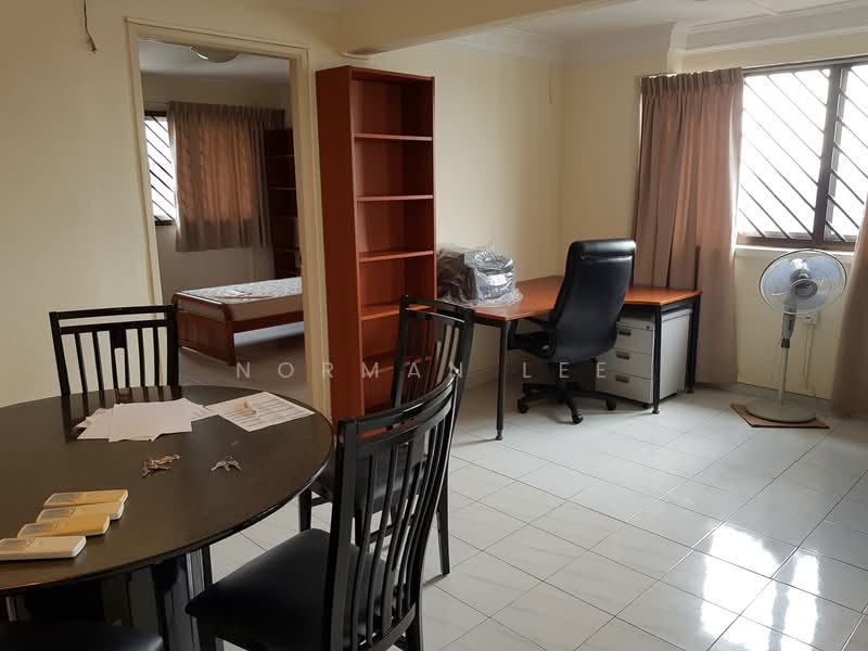 103 Bishan Street 12, 103 Bishan Street 12, 3 Bedrooms, 1,302 sqft, HDB Flat For Sale, by Norman Lee, 500121181 - Living, studio or balcony - PropertyGuru.com.sg