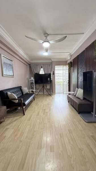 206 Marsiling Drive, 206 Marsiling Drive, 2 Bedrooms, 731 sqft, HDB Flat For Sale, by Khai ., 500121191 - Living Room - PropertyGuru.com.sg