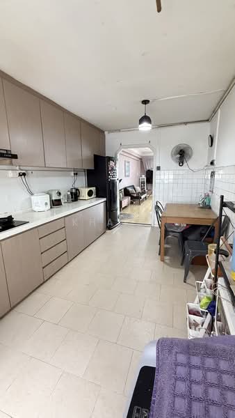 206 Marsiling Drive, 206 Marsiling Drive, 2 Bedrooms, 731 sqft, HDB Flat For Sale, by Khai ., 500121191 - Kitchen - PropertyGuru.com.sg