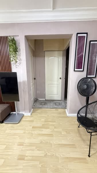 206 Marsiling Drive, 206 Marsiling Drive, 2 Bedrooms, 731 sqft, HDB Flat For Sale, by Khai ., 500121191 - Interior - PropertyGuru.com.sg