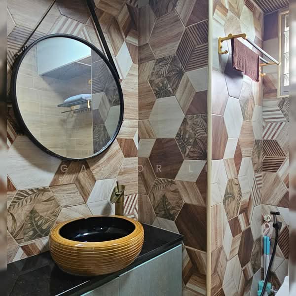 988A Buangkok Green, 988A Buangkok Green, 3 Bedrooms, 1,001 sqft, HDB Flat For Sale, by Gaynor Lim, 500121211 - Bathroom - PropertyGuru.com.sg