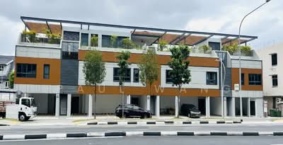 For Rent - 261 Macpherson Road