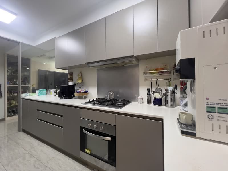 Waterwoods, 23 Punggol Field Walk, 4 Bedrooms, 1,281 sqft, Executive Condominium For Sale, by Yvonne Tan, 500121230 - Kitchen - PropertyGuru.com.sg
