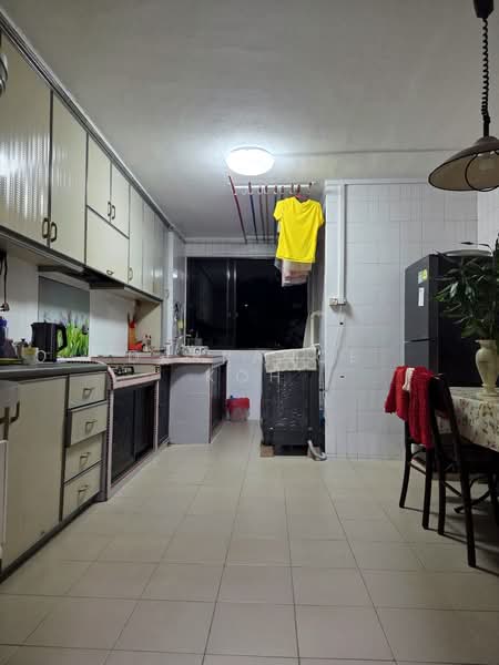 12 Toh Yi Drive, 12 Toh Yi Drive, 3 Bedrooms, 1,119 sqft, HDB Flat For Sale, by Darrance Koh, 500121243 - Kitchen - PropertyGuru.com.sg