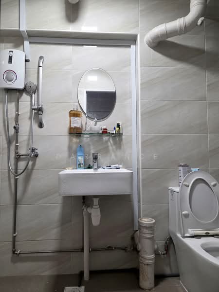 12 Toh Yi Drive, 12 Toh Yi Drive, 3 Bedrooms, 1,119 sqft, HDB Flat For Sale, by Darrance Koh, 500121243 - Bathroom - PropertyGuru.com.sg