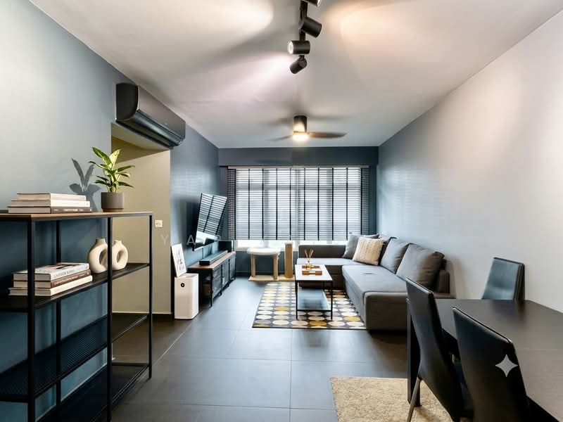 450B Bukit Batok West Avenue 6, 450B Bukit Batok West Avenue 6, 3 Bedrooms, 1,001 sqft, HDB Flat For Sale, by Yap KaiJie, 500121245 - Living Room - PropertyGuru.com.sg