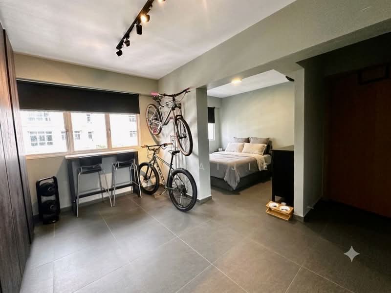 450B Bukit Batok West Avenue 6, 450B Bukit Batok West Avenue 6, 3 Bedrooms, 1,001 sqft, HDB Flat For Sale, by Yap KaiJie, 500121245 - Bedroom - PropertyGuru.com.sg