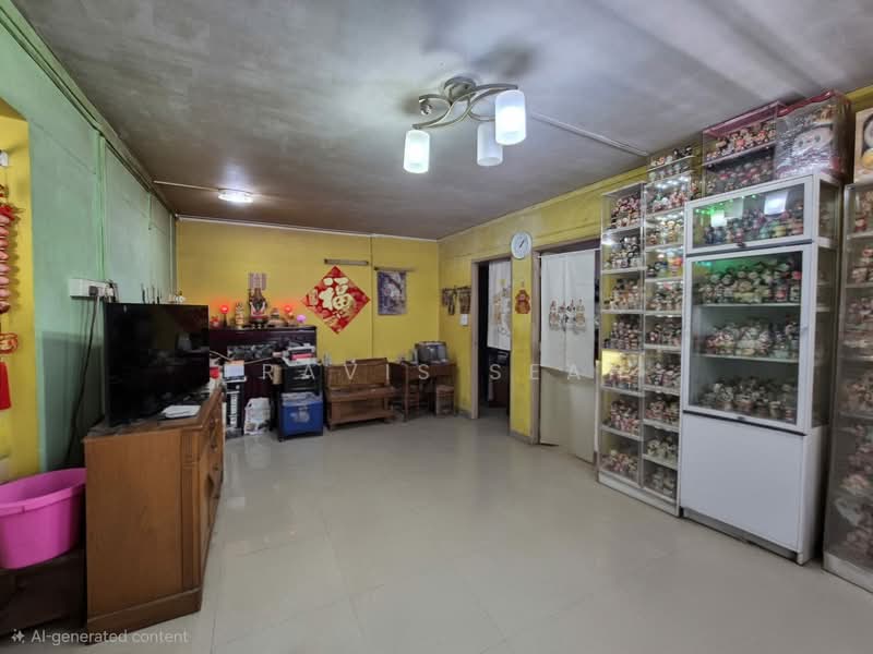 637 Pasir Ris Drive 1, 637 Pasir Ris Drive 1, 3 Bedrooms, 1,119 sqft, HDB Flat For Sale, by Travis Seah, 500121265 - Living Room - PropertyGuru.com.sg