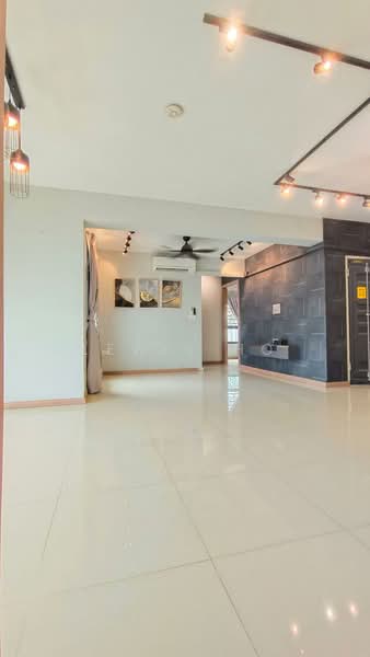 413C Northshore Drive, 413C Northshore Drive, 3 Bedrooms, 1,011 sqft, HDB Flat For Sale, by Lewis Ho, 500121267 - Living Room - PropertyGuru.com.sg