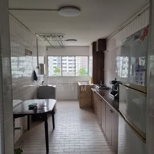For Rent - 348 Bukit Batok Street 34
