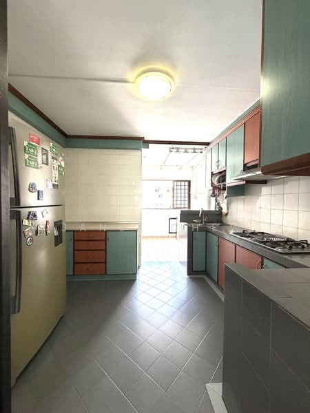 748 Woodlands Circle, 748 Woodlands Circle, 3 Bedrooms, 1,108 sqft, HDB Flat For Sale, by Janet Chew, 500121276 - Kitchen - PropertyGuru.com.sg