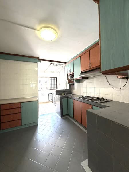 748 Woodlands Circle, 748 Woodlands Circle, 3 Bedrooms, 1,108 sqft, HDB Flat For Sale, by Janet Chew, 500121276 - Kitchen - PropertyGuru.com.sg