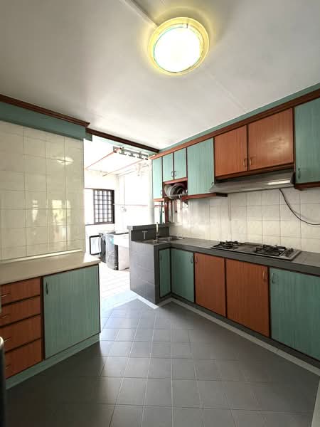 748 Woodlands Circle, 748 Woodlands Circle, 3 Bedrooms, 1,108 sqft, HDB Flat For Sale, by Janet Chew, 500121276 - Kitchen - PropertyGuru.com.sg