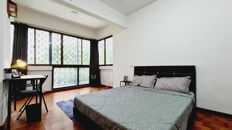 Lakepoint Condo, 10 Lakepoint Drive, 7 Bedrooms, 2,079 sqft, Condominium For Sale, by James Lee, 500121291 - Bedroom - PropertyGuru.com.sg