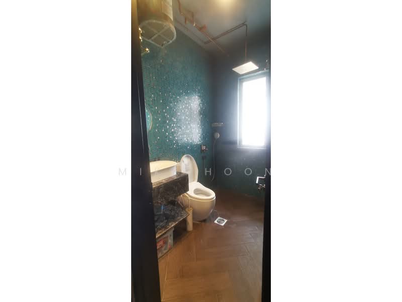 The Trumps, 1 Jalan Kembangan, 3 Bedrooms, 2,900 sqft, Condominium For Rent, by Mike Hoon, 500121297 - Bathroom - PropertyGuru.com.sg