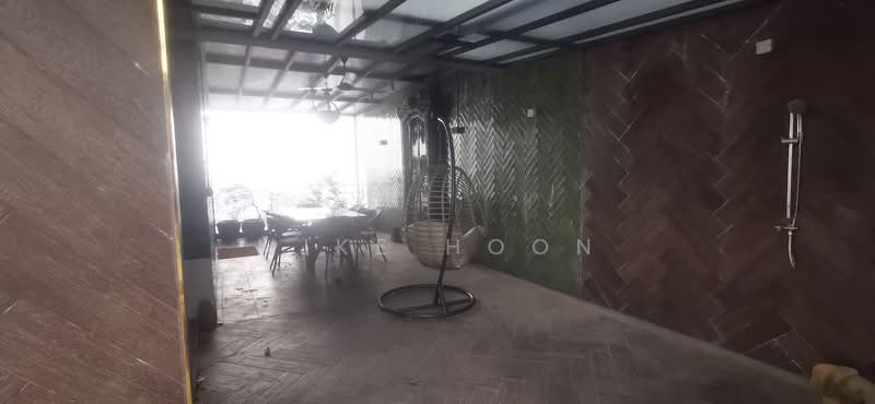 The Trumps, 1 Jalan Kembangan, 3 Bedrooms, 2,900 sqft, Condominium For Rent, by Mike Hoon, 500121297 - Balcony - PropertyGuru.com.sg